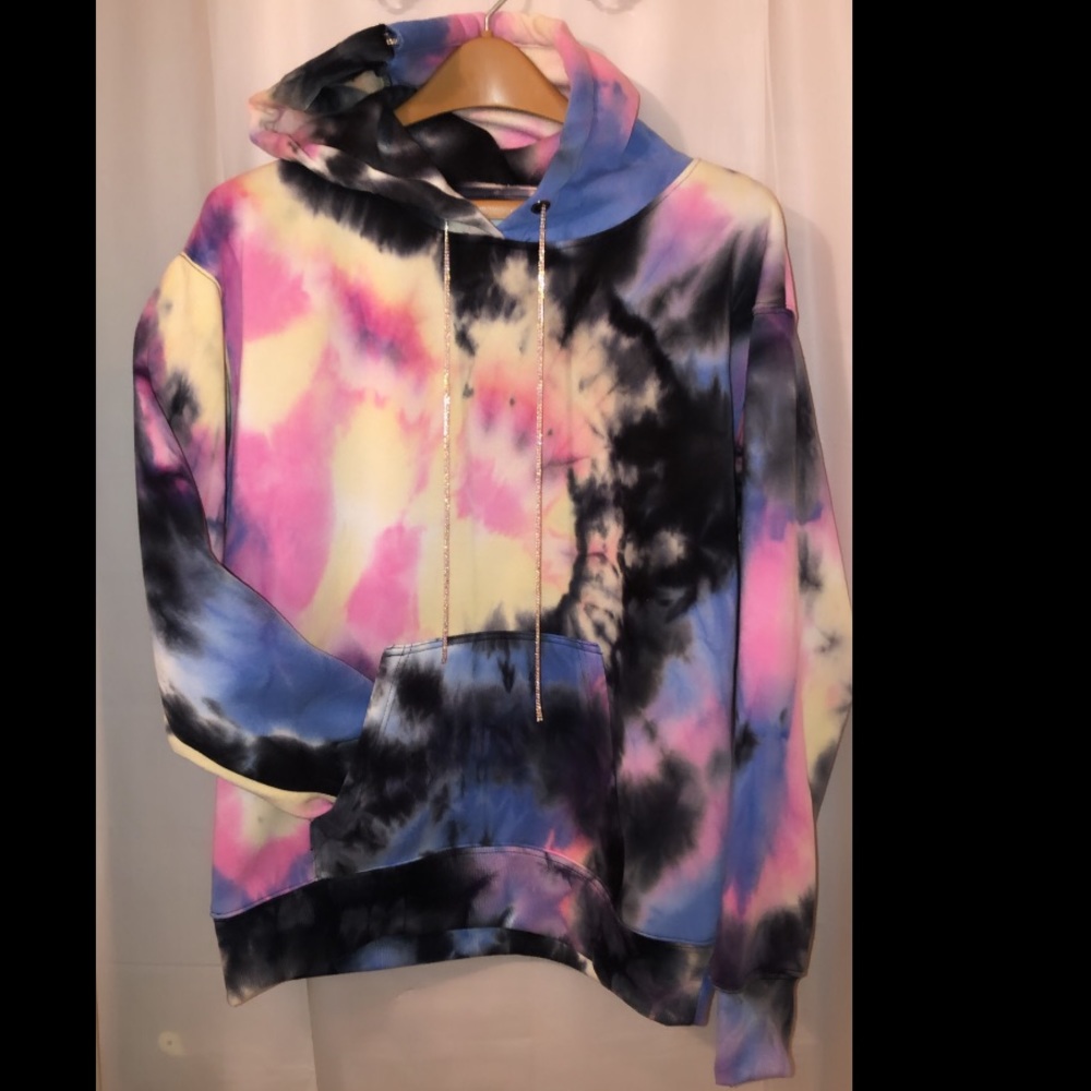 Unisex tie dye hoodie with rhinestone strings